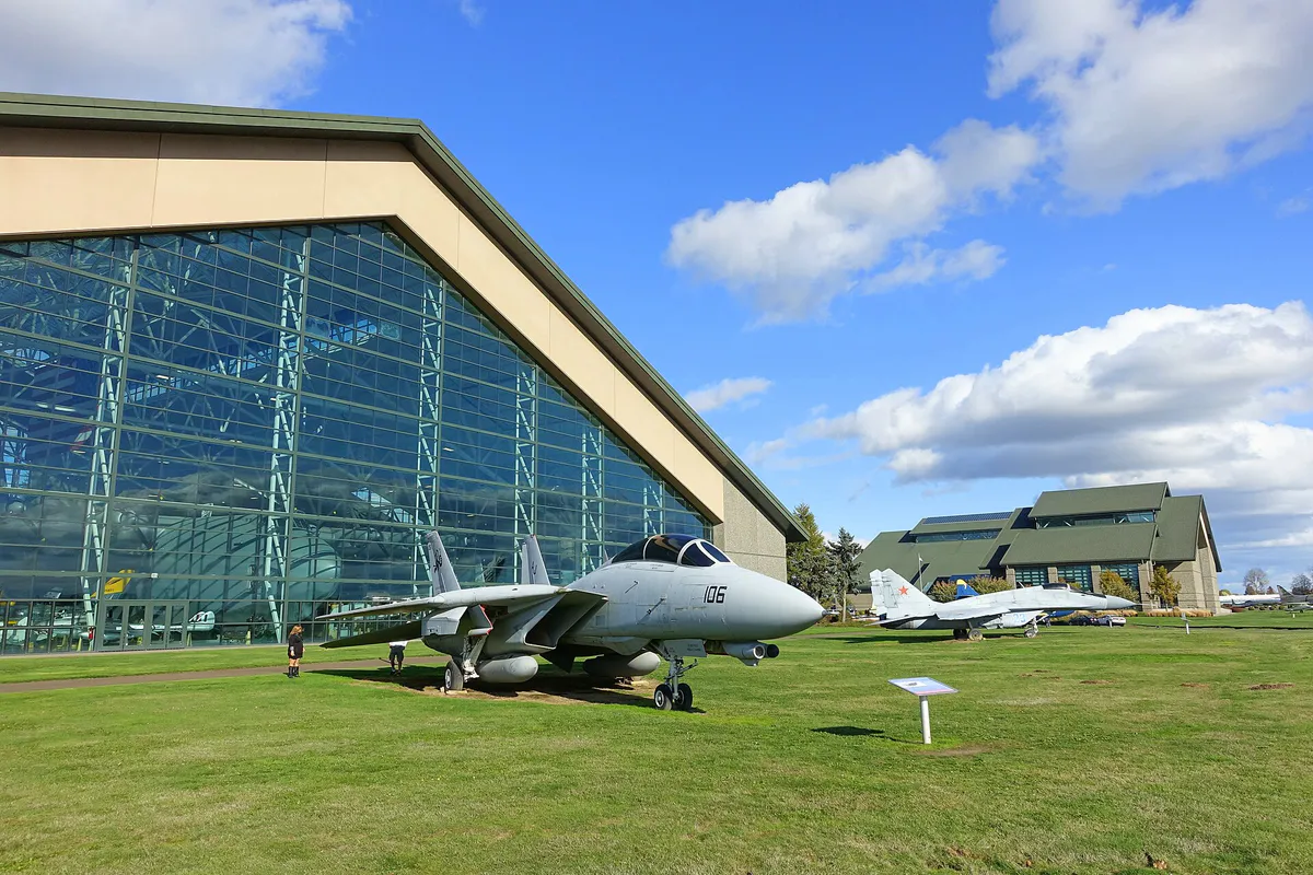 Exterior view - Evergreen Aviation & Space Museum - McMinnville, Oregon - DSC00410