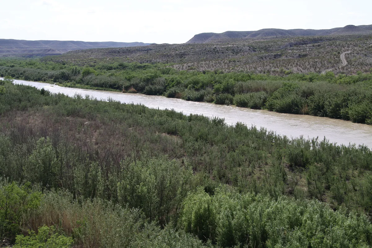 Below Mesquite Canyon. River Mile 669. April 2012. (065e92bb-c02e-40bc-b2b8-804f49084f8c), Texas