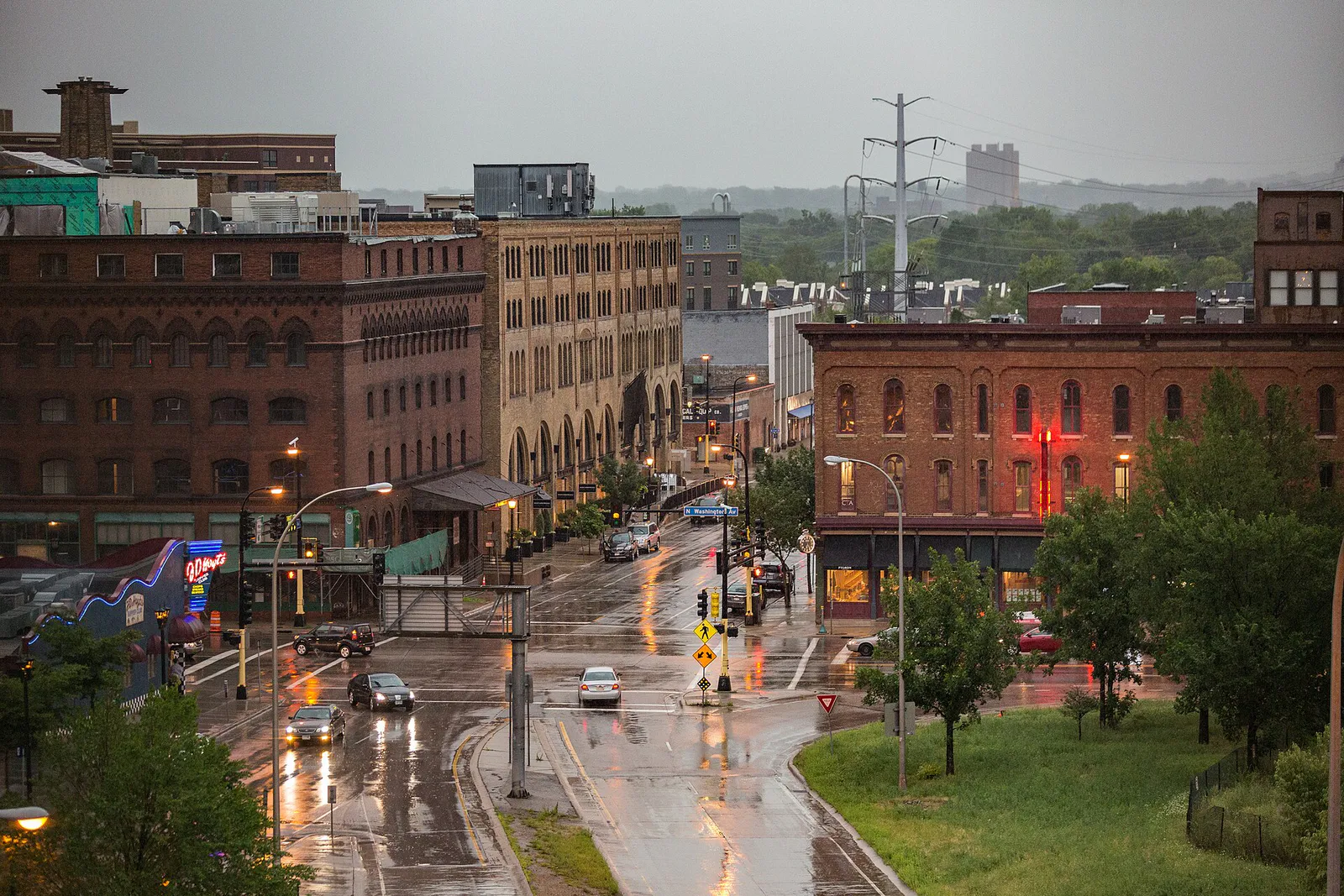 Washington Avenue North & 3rd Avenue North, Warehouse District North Loop (28081484116) in Minneapolis, Minnesota
