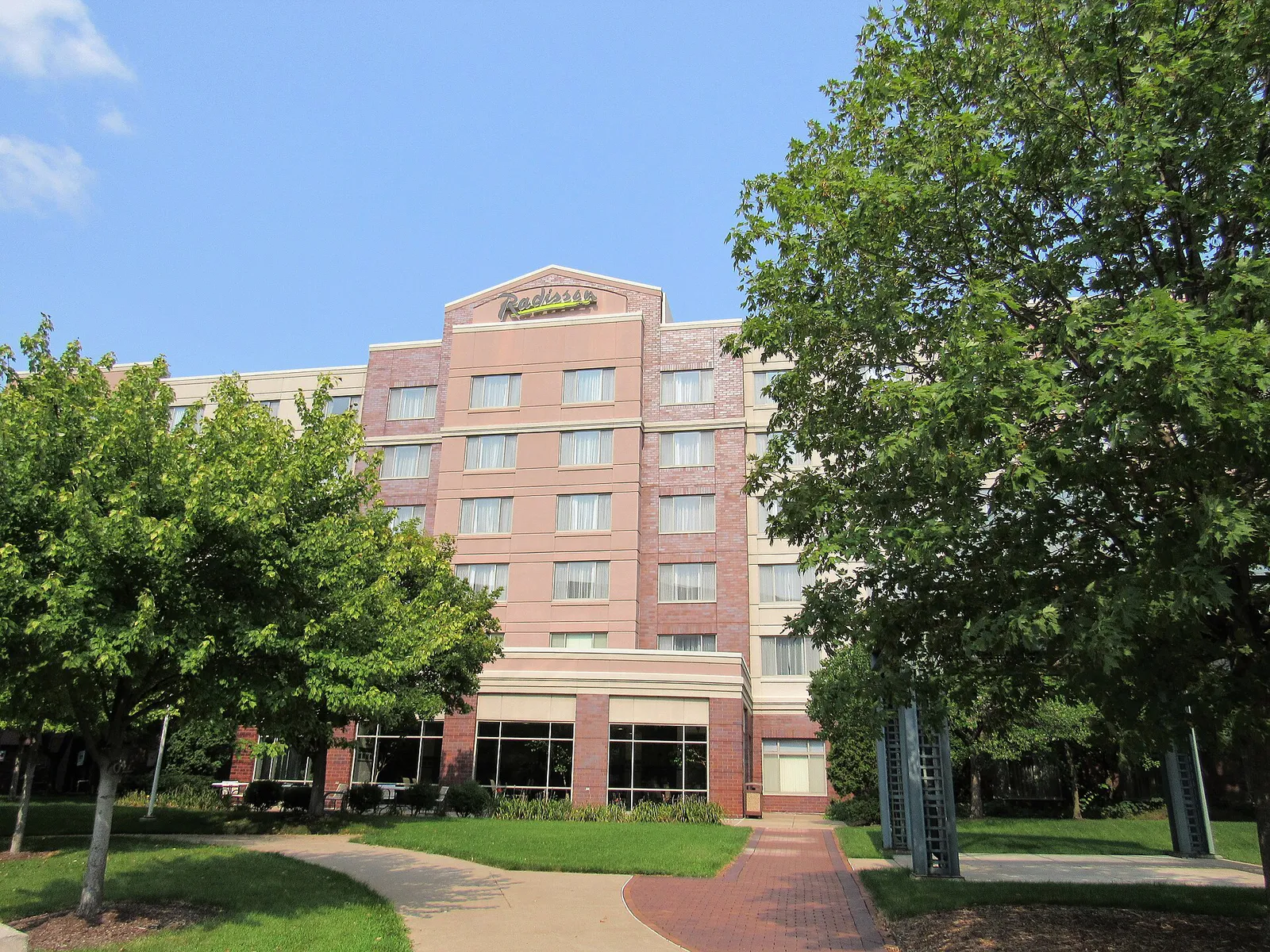 Radisson on John Deere Commons - Moline, Illinois
