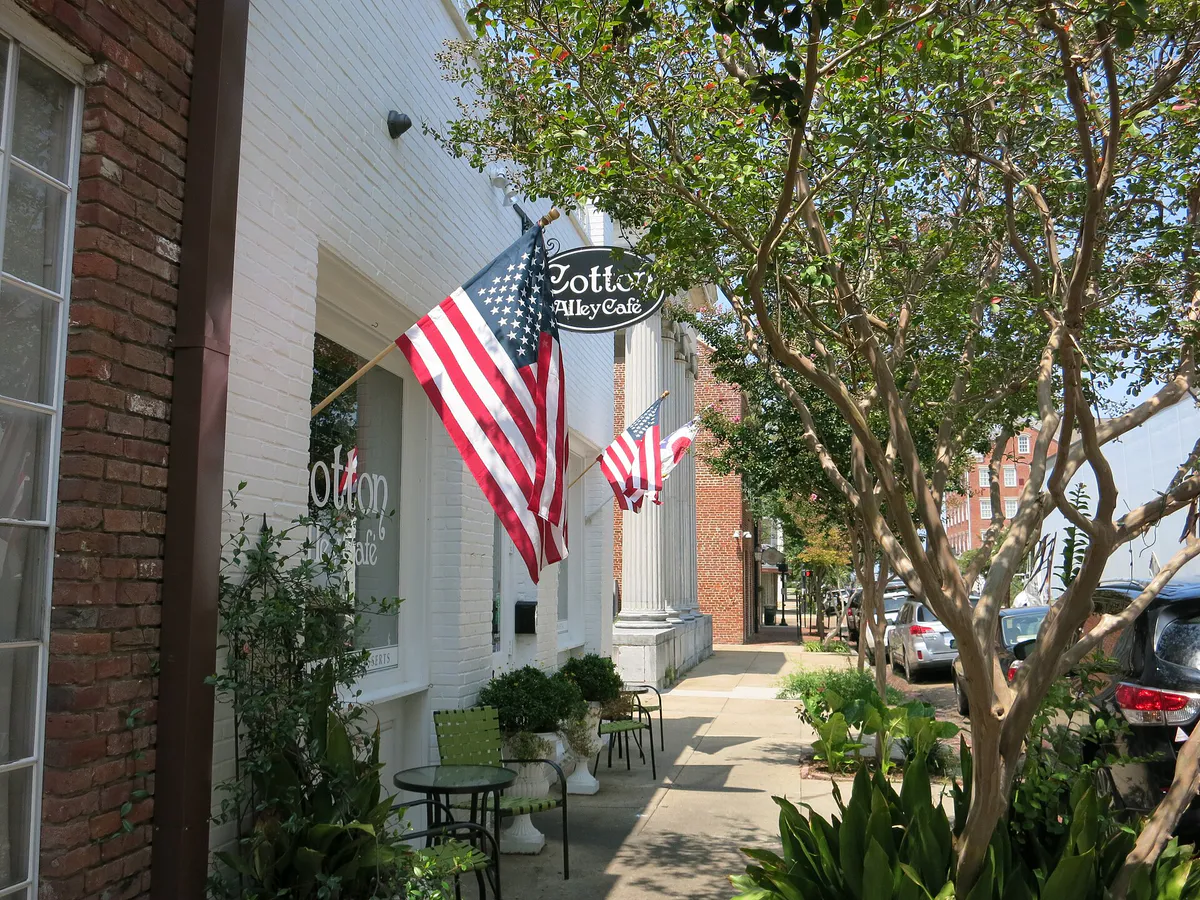 Cotton Alley Cafe in Natchez, Mississippi
