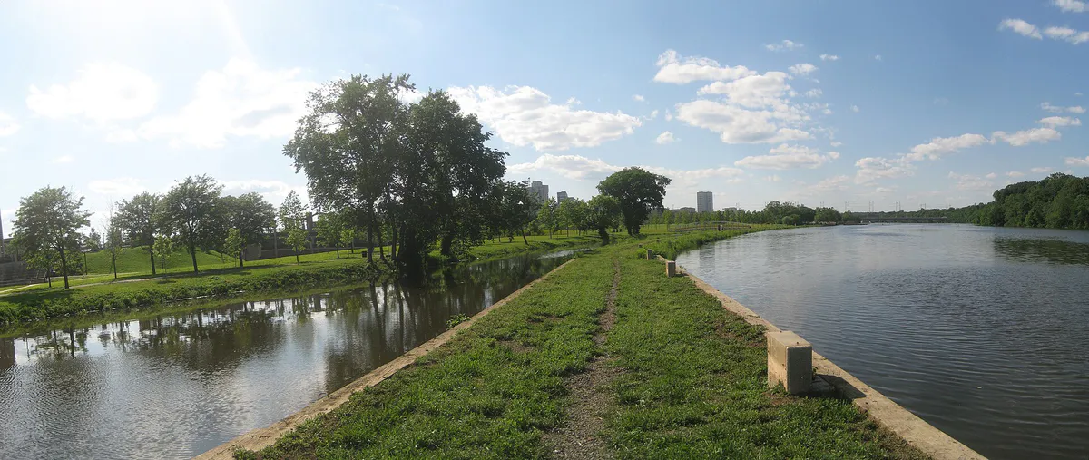 Boyd Park path in New Brunswick, New Jersey