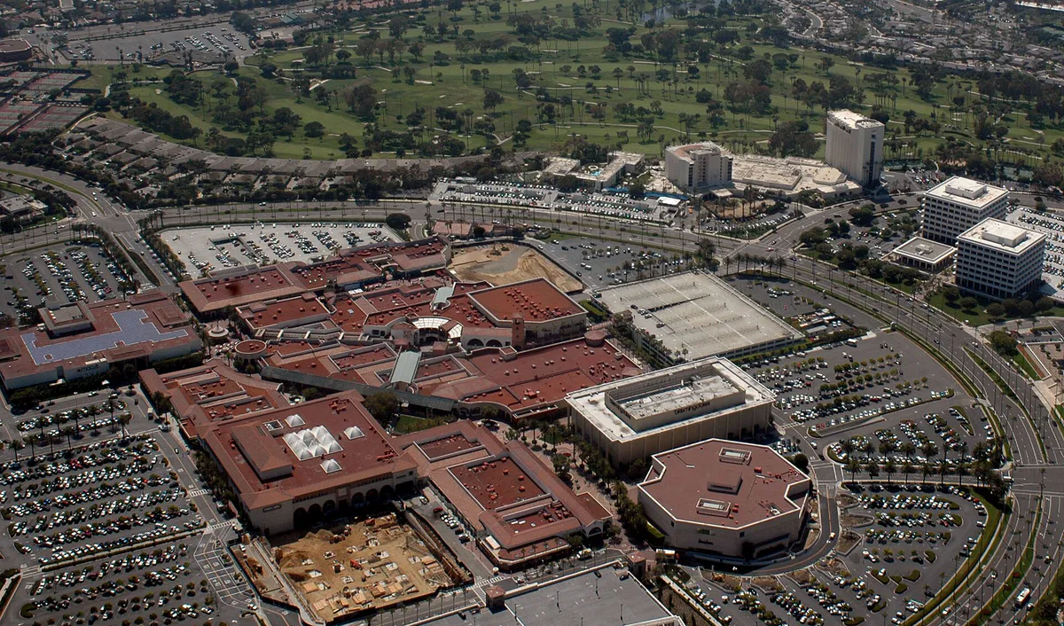 Fashion Island NewportBeachCA photo Don Ramey Logan in Newport Beach, California