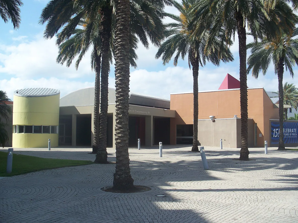 North Miami FL Museum of Cont Art02, Florida