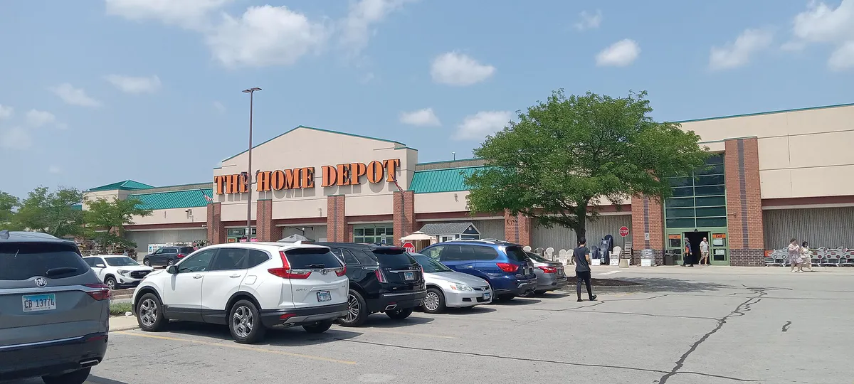 The Home Depot (Orland Park, Illinois) 1