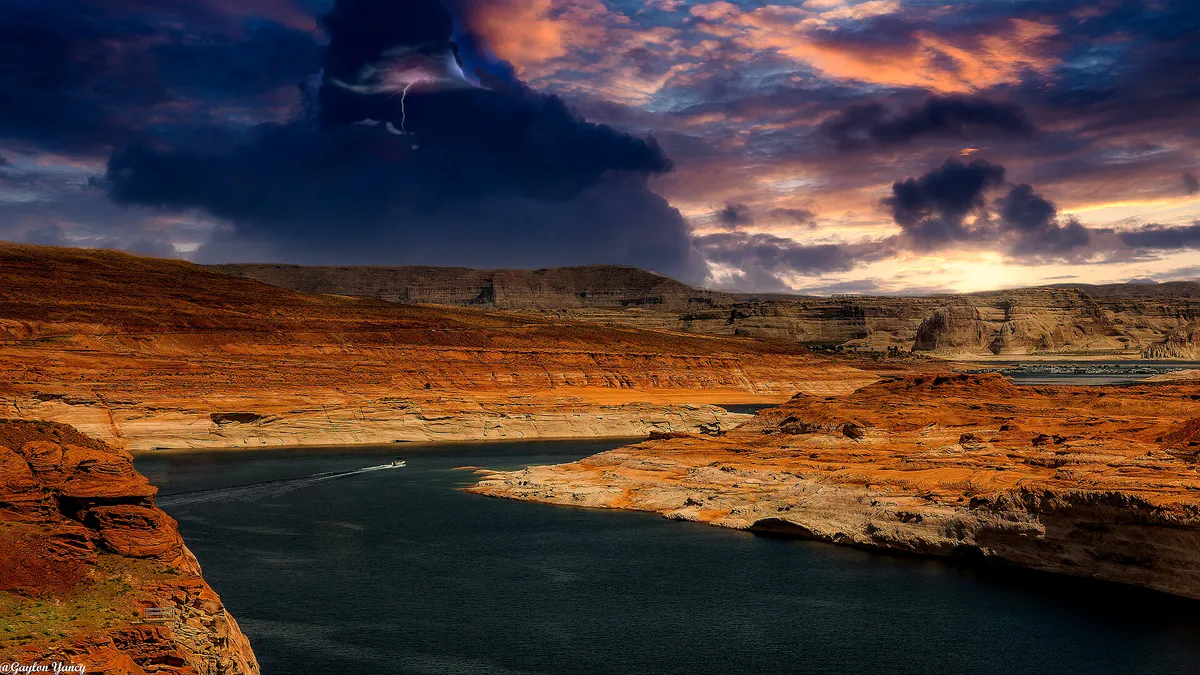 Lake Powell - Page, Arizona (50560887677)