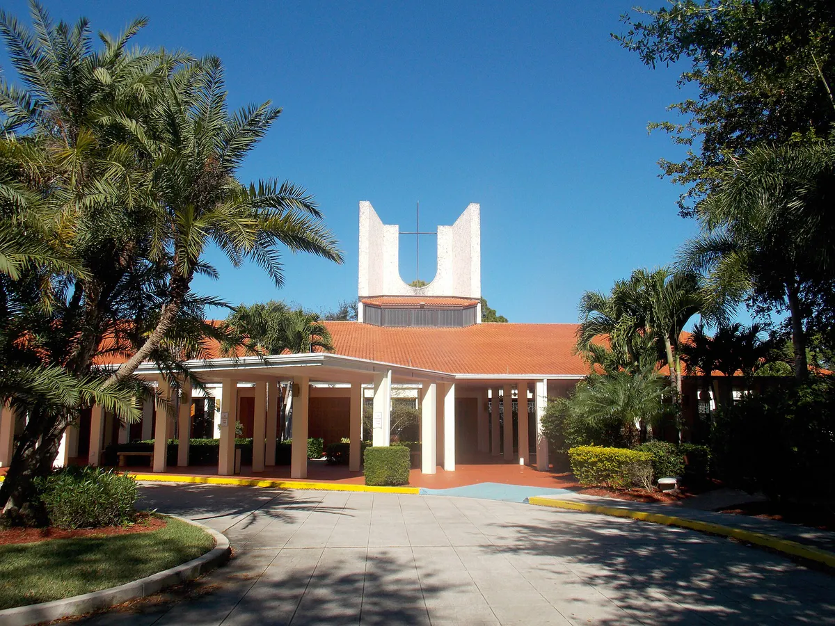 Cathedral of Saint Ignatius Loyola - Palm Beach Gardens 02, Florida