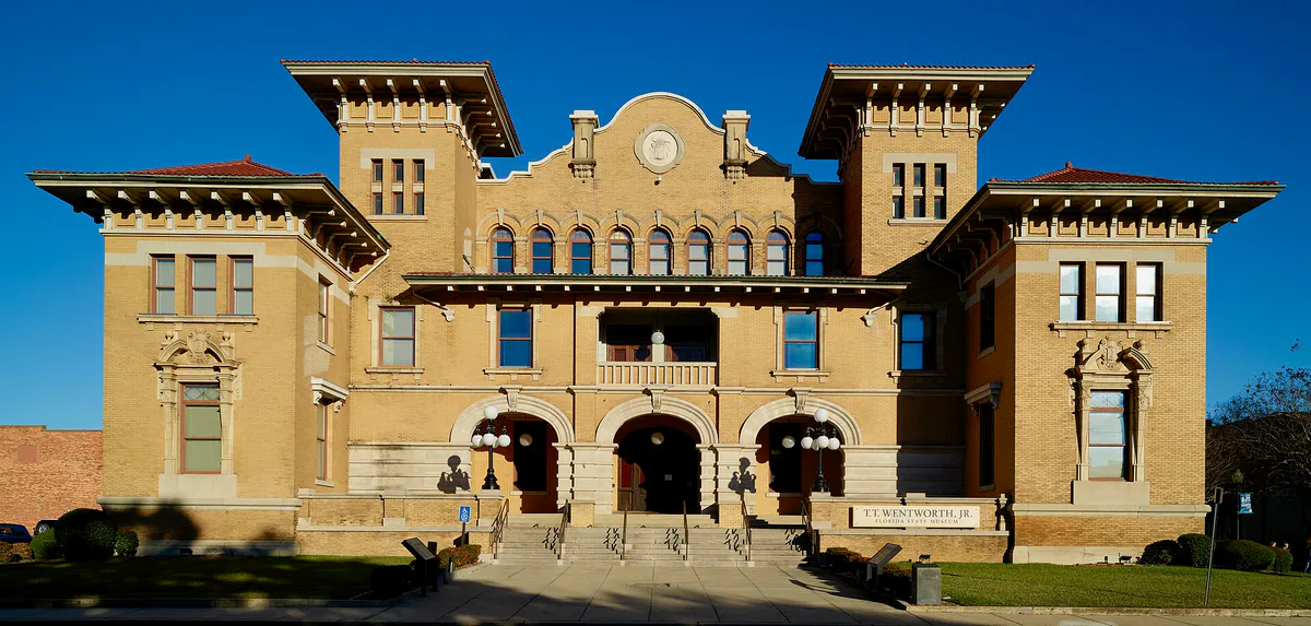 Wentworth Museum, Pensacola, Florida, front view December 2019