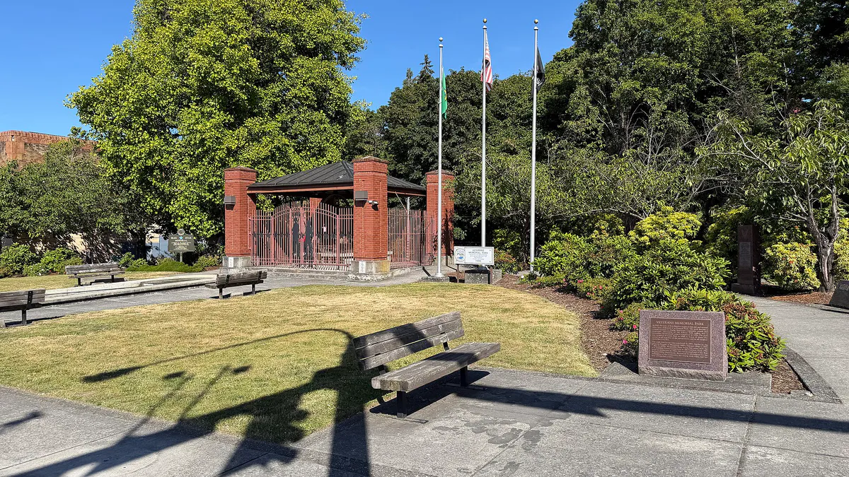 Veteran's Memorial Park (Port Angeles, Washington)