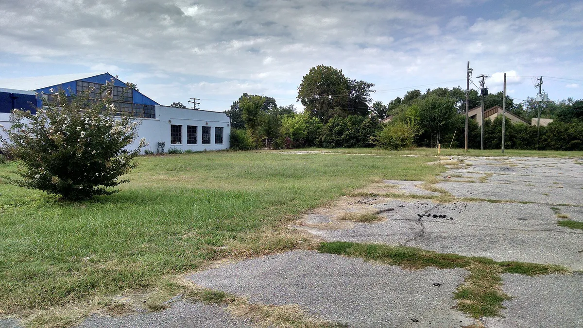 Former site of The Circle Restaurant in Portsmouth VA 18SEP2014, Virginia