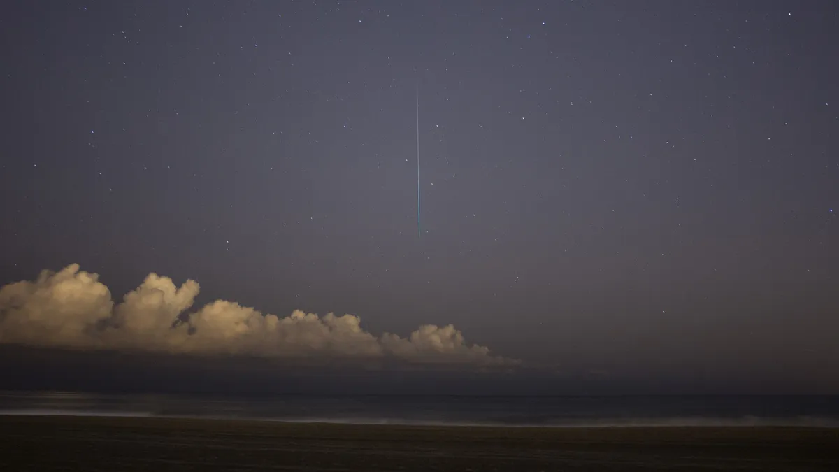 Redondo Beach Meteor (20598243), California
