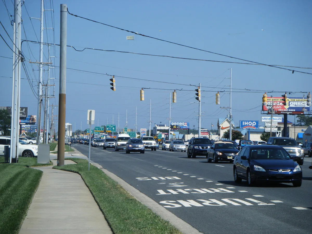 DE 1 SB at Sea Air Avenue-Seaside Outlet Drive in Rehoboth Beach, Delaware