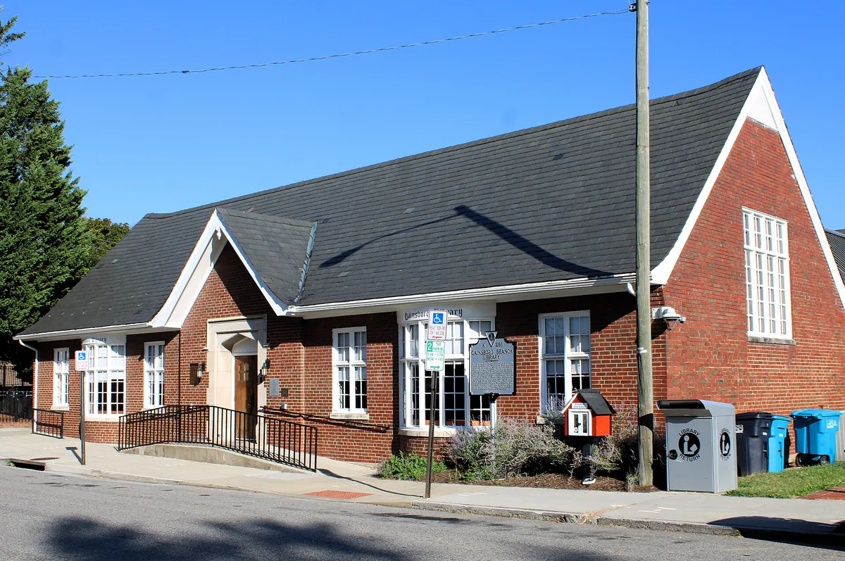 Gainsboro Branch Library 01 in Roanoke, Virginia