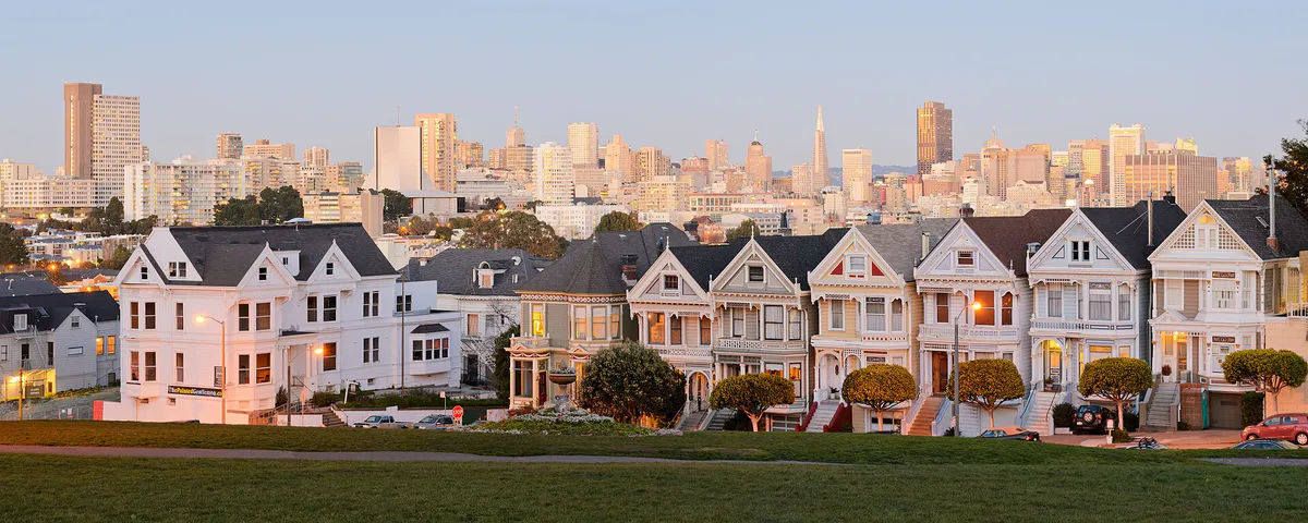Painted Ladies San Francisco January 2013 panorama 2, California