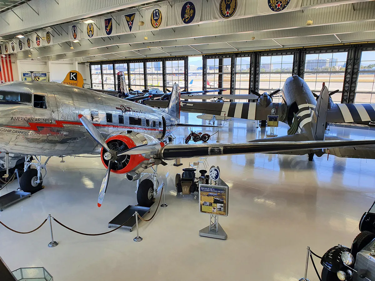 Lyon Air Museum - Santa Ana, Californie. Vue générale, California