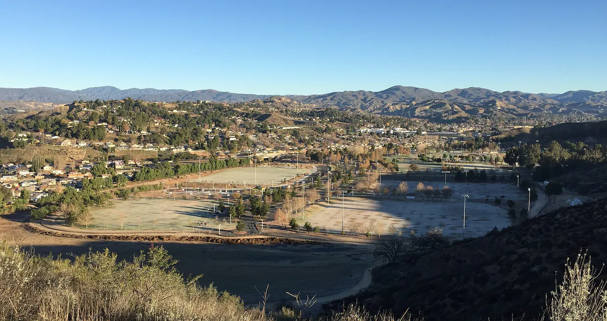 Central Park, Santa Clarita (cropped), California