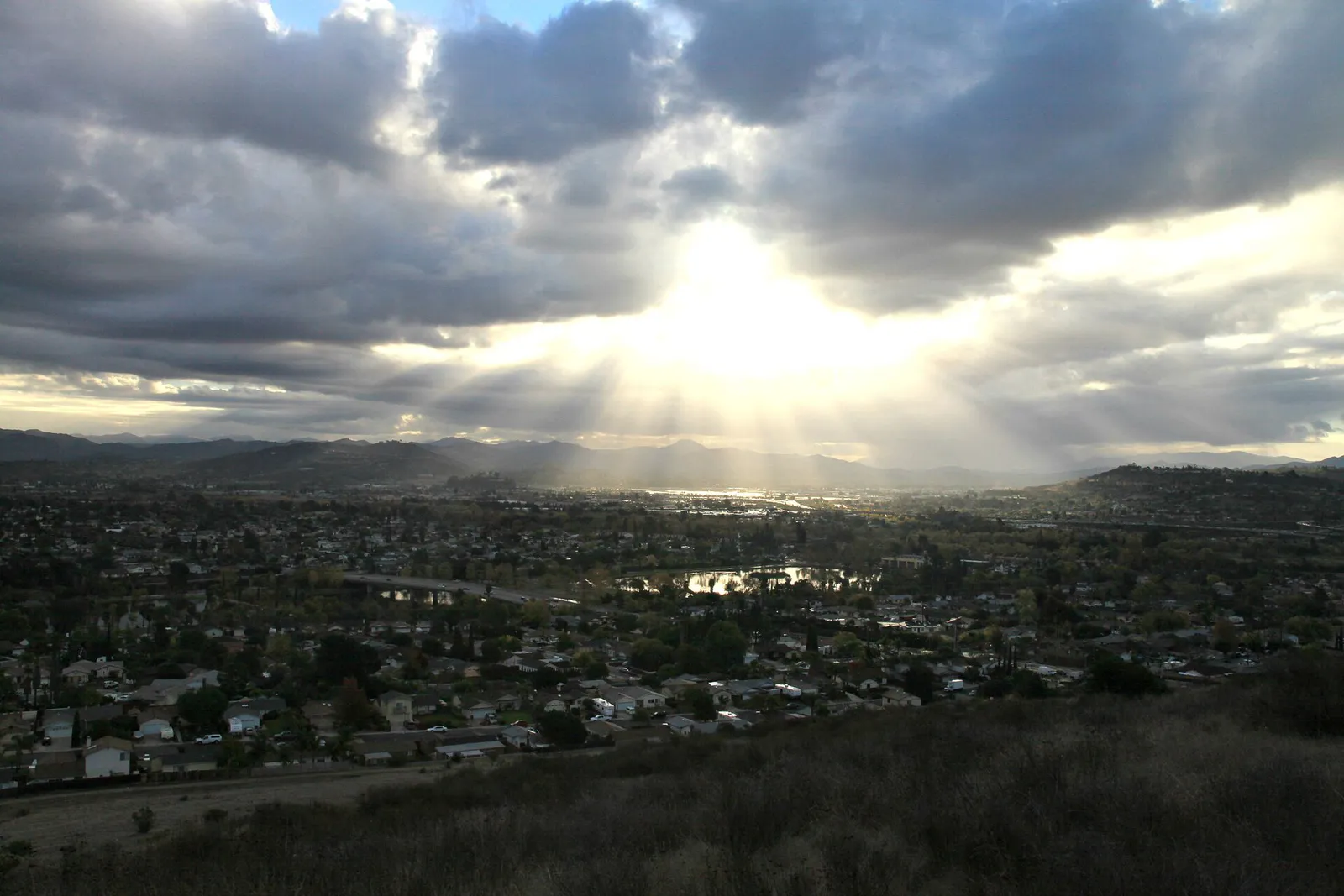 Scenic view of Santee looking east over Santee Lakes, California