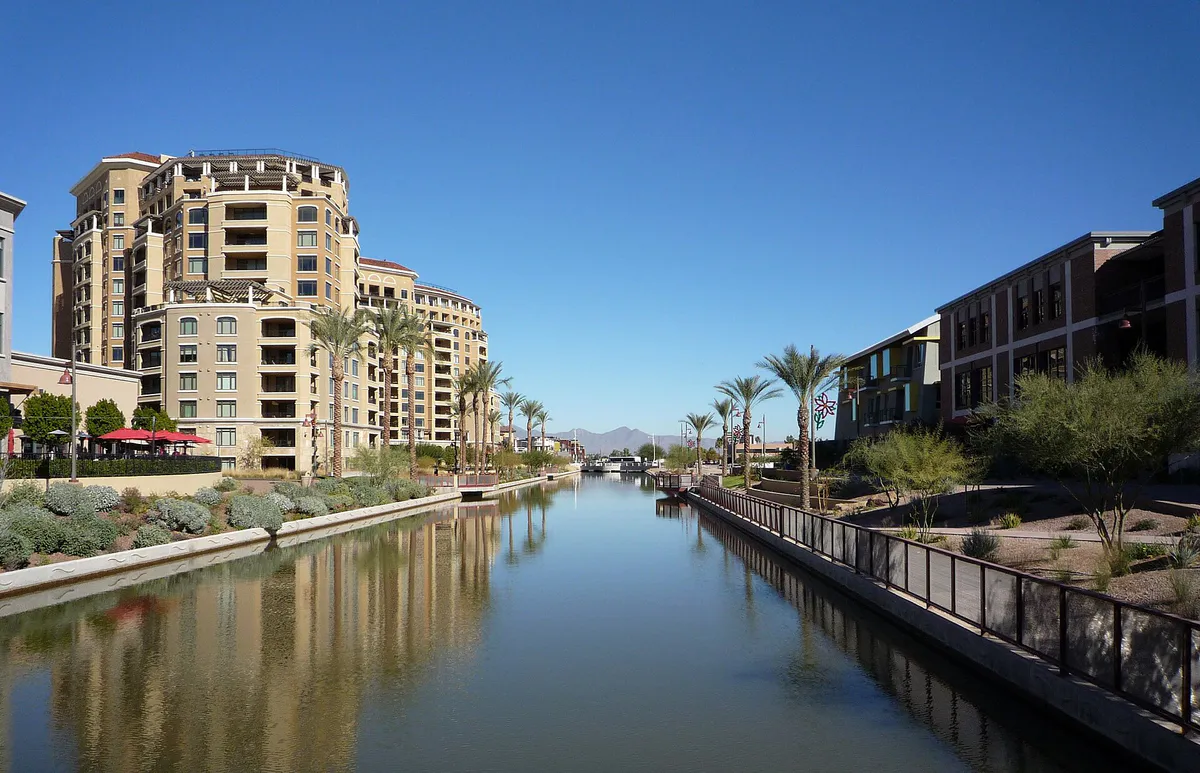 Scottsdale Waterfront, Arizona