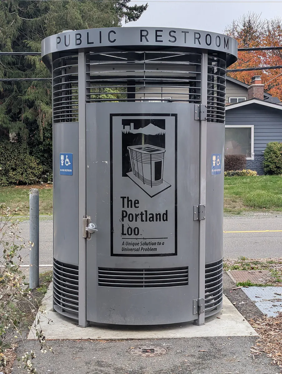 Portland Loo Shoreline 2025, Washington