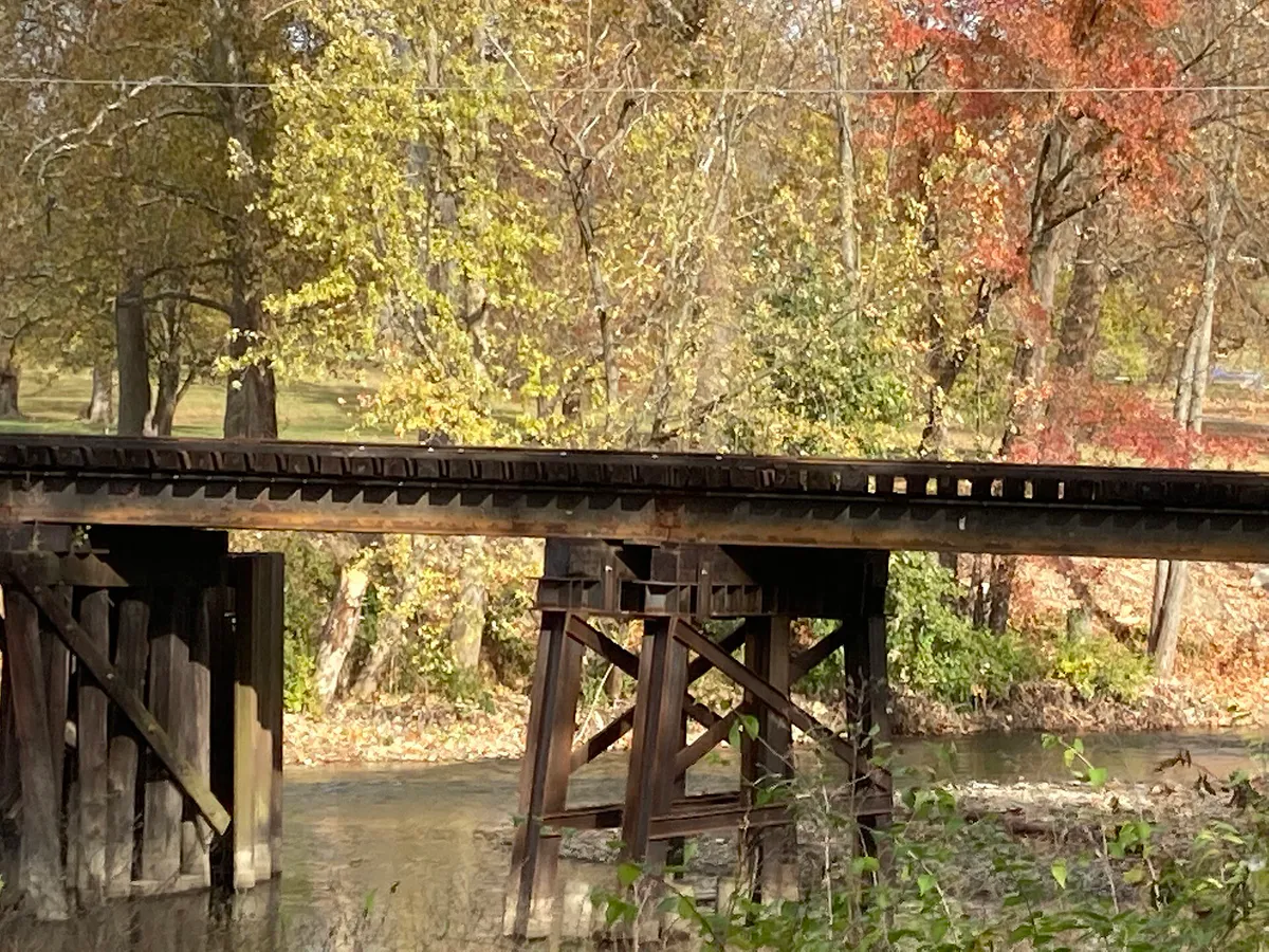 Railroad bridge in Snyder Park, Springfield, Ohio 01