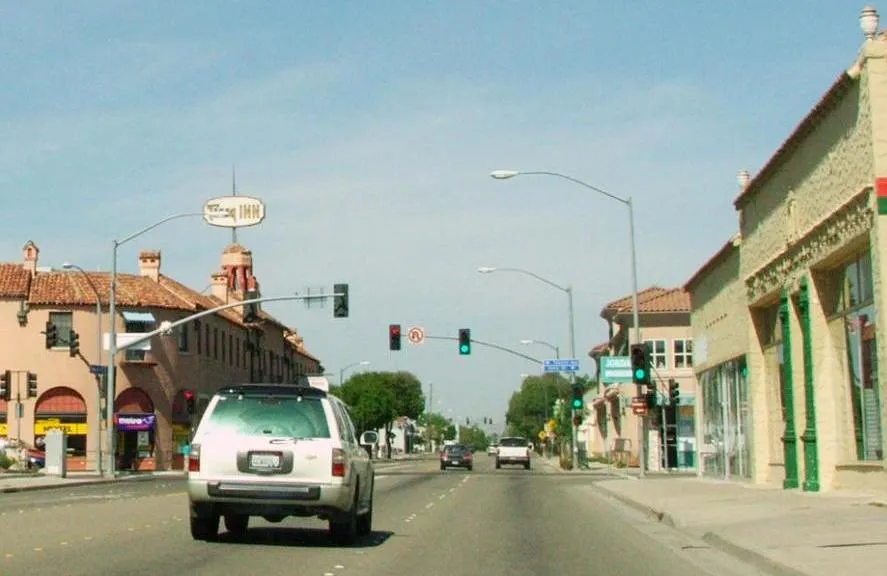 Downtown Tracy (cropped), California