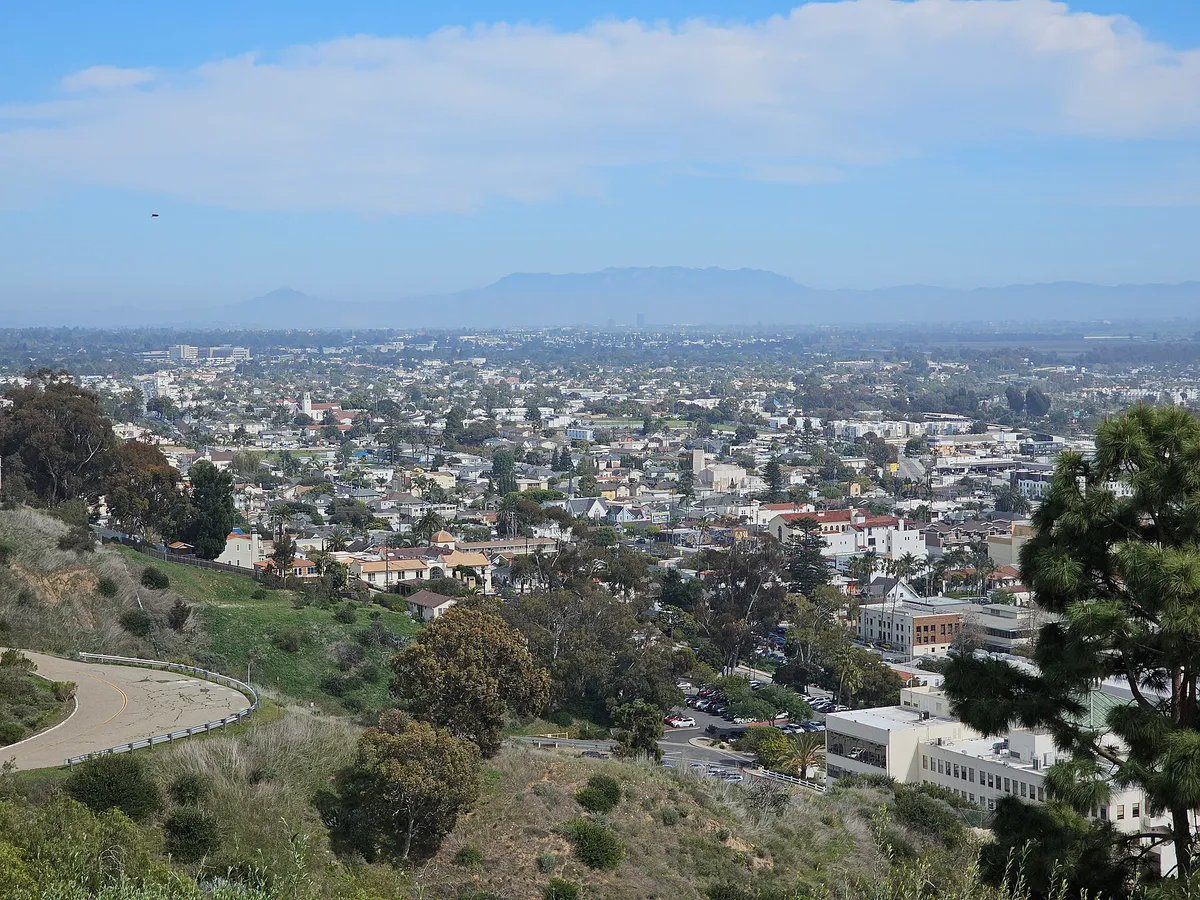 20250410 View of Ventura 04, California
