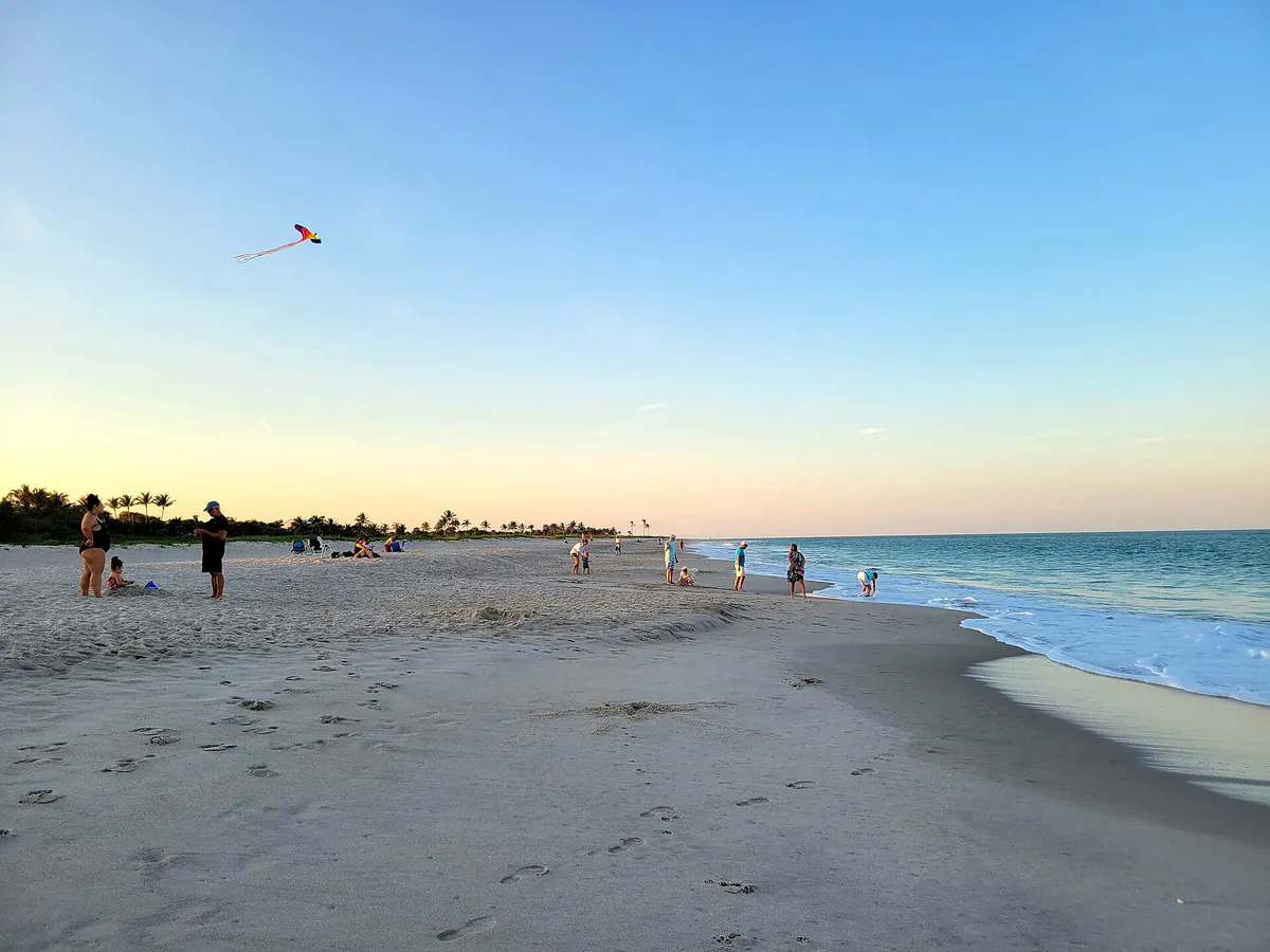 Kite flying at South beach in Vero Beach, Florida (2023)