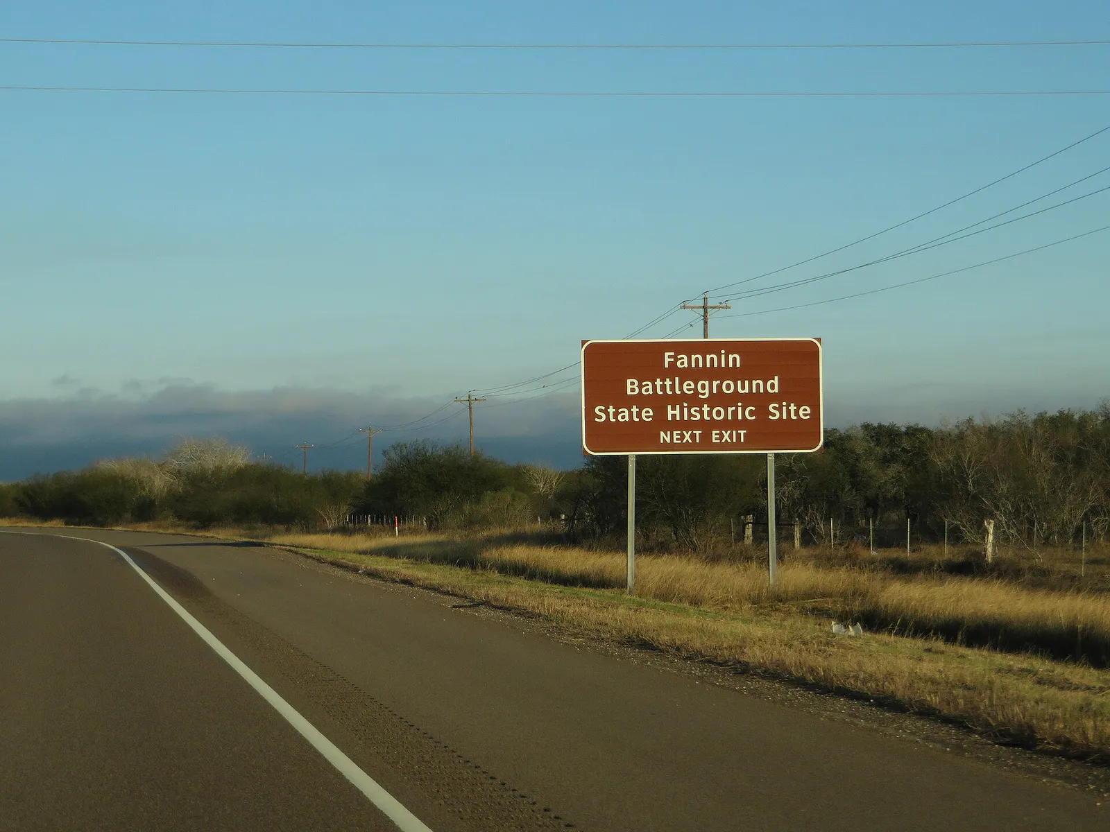 Turnoff to Fannin Battleground State Historic Site, U.S. Route 59 Between Goliad and Victoria, Texas (16262529995)