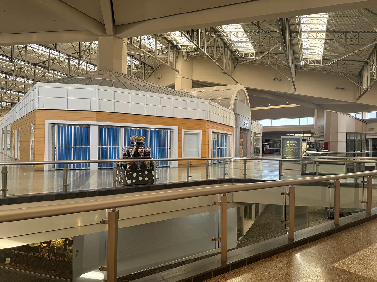 Westminster Mall no.3, California