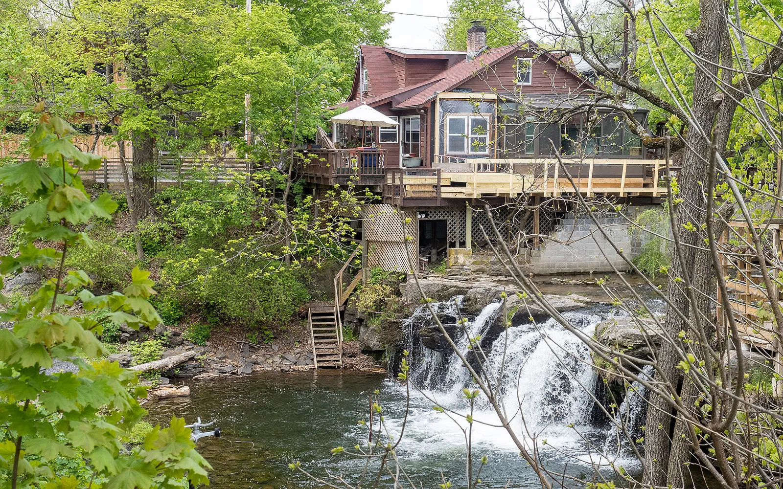 Woodstock Waterfall Park (51170643667), New York